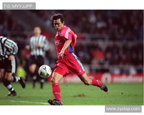 足球明星辉煌成就与荣誉的精彩回顾与分析 足球明星辉煌成就与荣誉的精彩回顾与分析