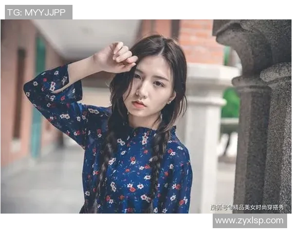 踢足球的明星们如何将麻花辫与运动风格完美结合展现个性魅力 踢足球的明星们如何将麻花辫与运动风格完美结合展现个性魅力