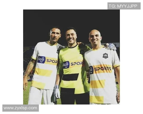 足球明星名字中的姓氏魅力探秘与传奇故事分享