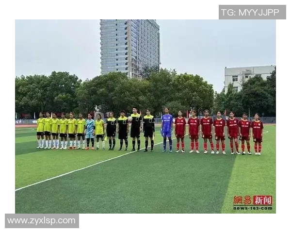 鑫昌路小学足球明星崭露头角展现青春风采与团队精神