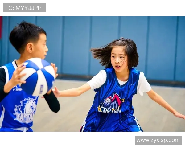 巾帼不让须眉女篮球明星们的传奇与荣耀之路